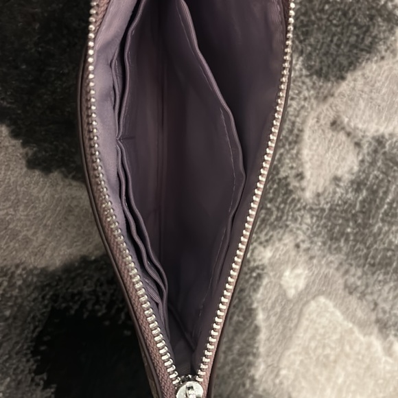 Coach wristlet - Picture 5 of 5